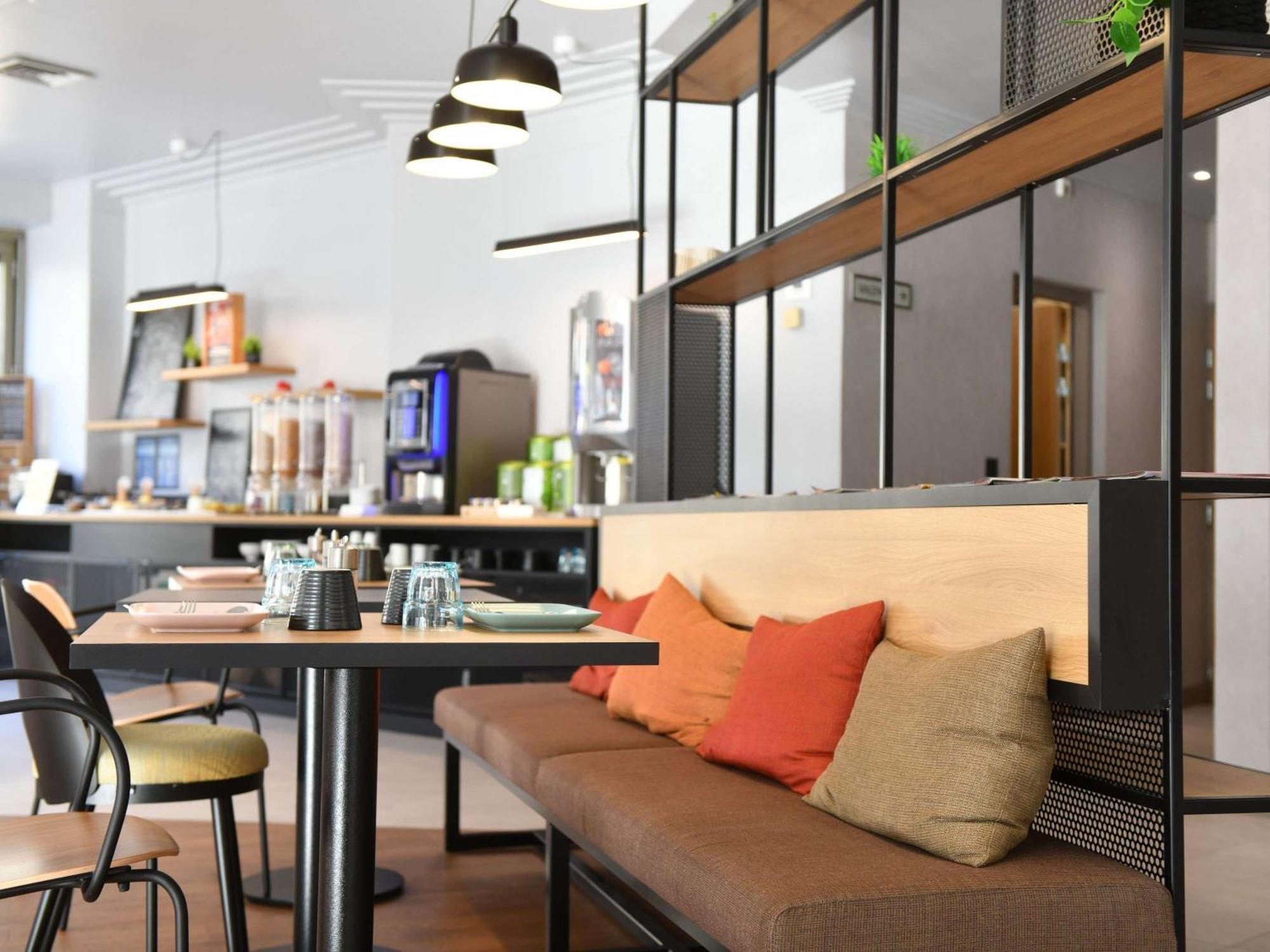 Ibis Châteauroux Εξωτερικό φωτογραφία